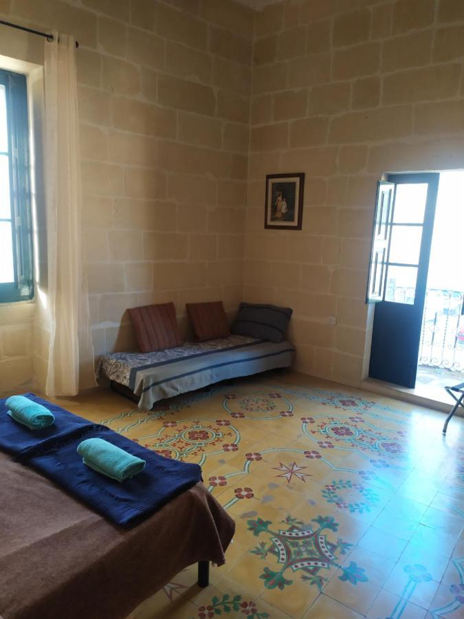 Farmhouse Tal Kaptan Kerċem Eksteriør billede