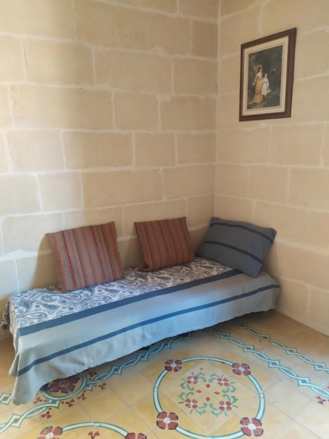 Farmhouse Tal Kaptan Kerċem Eksteriør billede